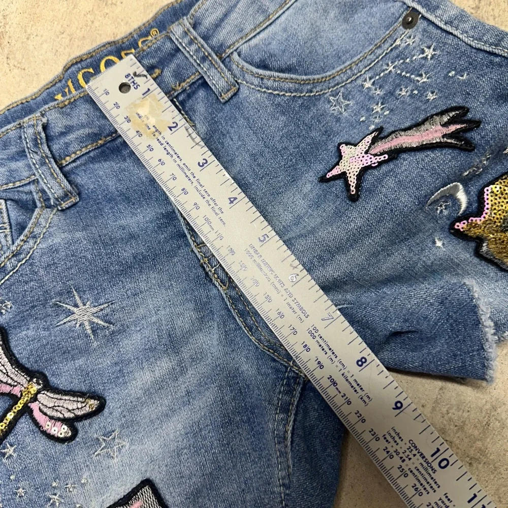 Vigoss Girls Size 12 Denim Shorts Blue Distressed Embellished Applique Jean‎